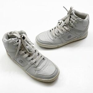 Dream Seek light gray high top sneakers